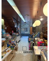 Lloguer Local Comercial a Centre-Can Nadal. Excelente local comercial en el centro de sant feliu