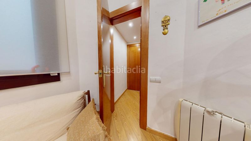 Foto f10c5868-a6fb-4df6-b176-cf7db0d26d62. Pis a Dreta de l´Eixample Barcelona