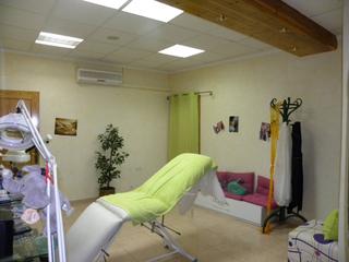 Local commercial  Mayor. Local comercial en venta