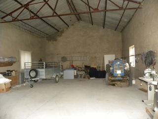 Bâtiment à usage industriel  Fuente. Nave comercial en venta en singla