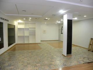 Lloguer Local Comercial a Caravaca de la Cruz. Local comercial en alquiler