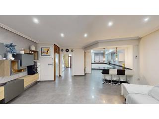 Casa a Caravaca de la Cruz. Casa en venta en singla