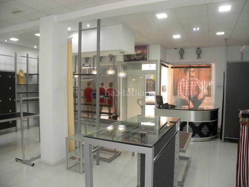 Foto 1eb838f1-82e0-4a73-8111-04279c425baa. Local comercial a avenida gran vía 11 a Caravaca de la Cruz