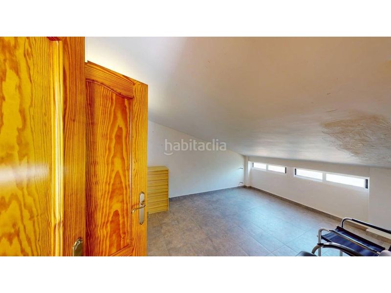 Foto a0c1f219-87a7-45cb-99a3-e00366f82961. Àtic amb calefacció aparcament a Cehegín