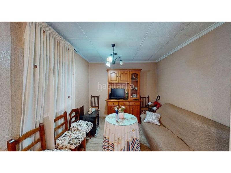 Foto d096e5ab-bf0c-4653-8870-fa41fda6ee67. Casa a Cehegín