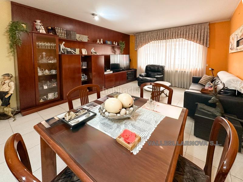 Foto 0f3d6e07-7108-4ffb-8b16-e35955b32f32. Maison jumelée avec chauffage parking dans Estació de França Mollet del Vallès