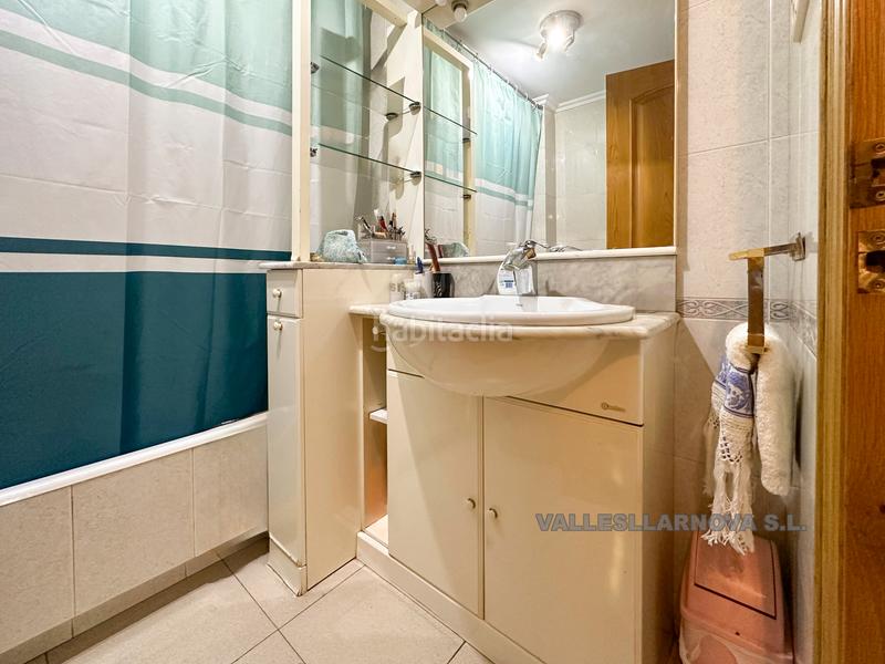 Foto 2e5a353a-a94f-4fbb-b9b5-88540e57a8e3. Maison jumelée avec chauffage parking dans Estació de França Mollet del Vallès