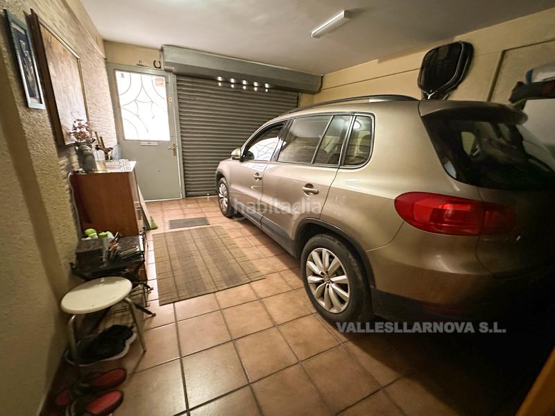 Foto 4e3ab575-b481-40ef-9f11-831d8eba350f. Maison jumelée avec chauffage parking dans Estació de França Mollet del Vallès