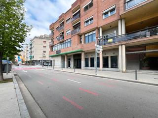 Location Local commercial à Centre. En pleno centro "les pruneres"