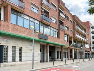 Lloguer Local Comercial a Centre. En pleno centro "les pruneres"
