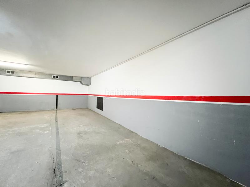 Foto e682abbf-fd90-4758-a3e1-6a36243600ae. Posto moto in Estació del Nord Mollet del Vallès