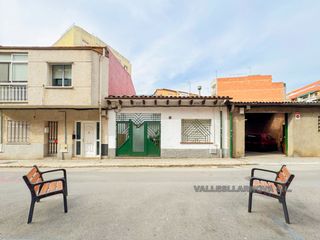 Terreno residenziale in Col·legis Nous. Para construir tu casa en pleno centro
