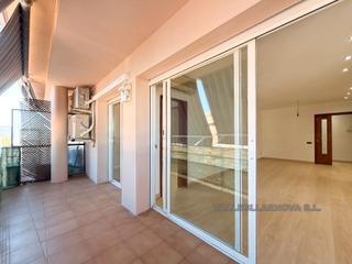 Flat in Can Borrell. Zona privilegiada, piscina y parking