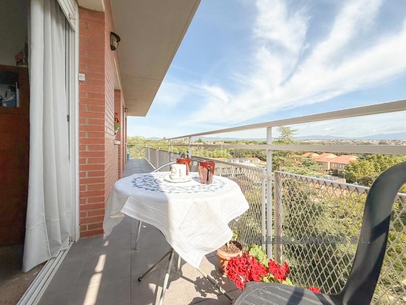 Foto 506084cb-0b1e-4319-a7a7-01587c00171b. Piso zona privilegiada, alto con vistas en Can Pantiquet Mollet del Vallès