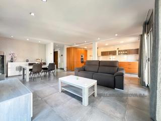 Àtic a Centre. Seminuevo con terraza