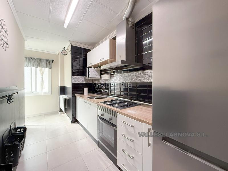 Foto cb0dcb88-c1cd-4199-abbe-72f2ceeaa006. Ático con gran terraza, excelente ubicación en Centre Mollet del Vallès