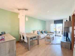 Flat in Col·legis Nous. Seminuevo con parking