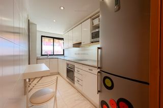 Pis a Can Borrell. Todo exterior, piso parking y trastero