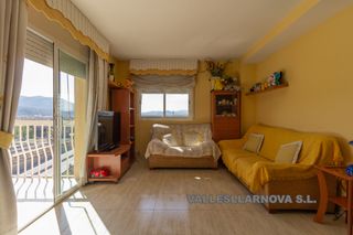 Pis a Estació de França. Alto, vistas despejadas, parking incluido