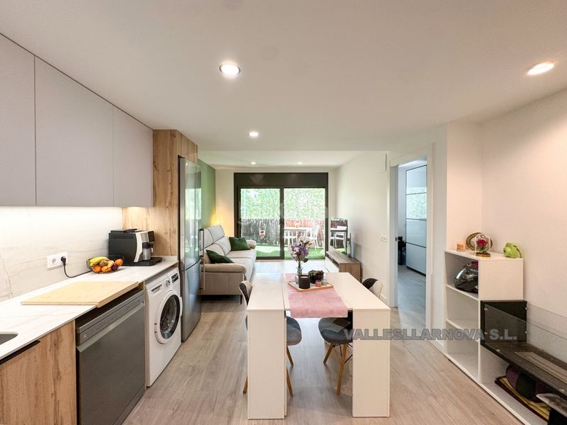 Foto 3c1106b3-5e9f-4c03-9c86-8a8f0934aa73. Piso obra nueva de 2025, con piscina y parking en Martorelles