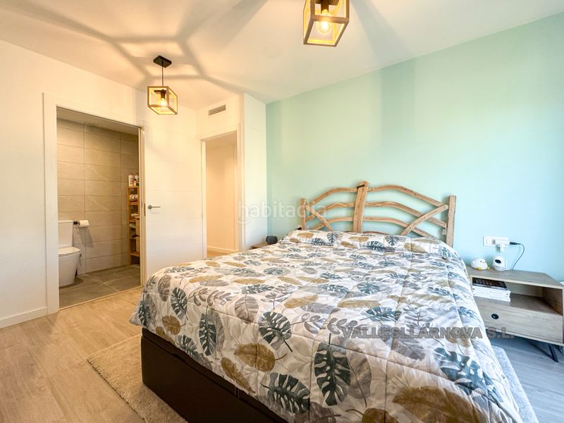 Foto b2004022-3661-4d24-88cc-23e78e2050e1. Piso obra nueva de 2025, con piscina y parking en Martorelles