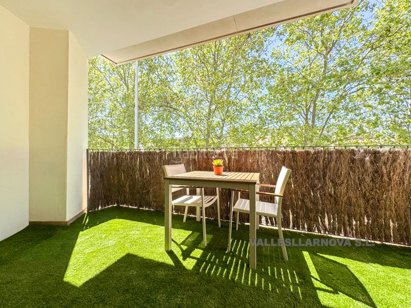 Foto e3bb31d7-cddd-46d3-aca7-597a74b93e8b. Piso obra nueva de 2025, con piscina y parking en Martorelles