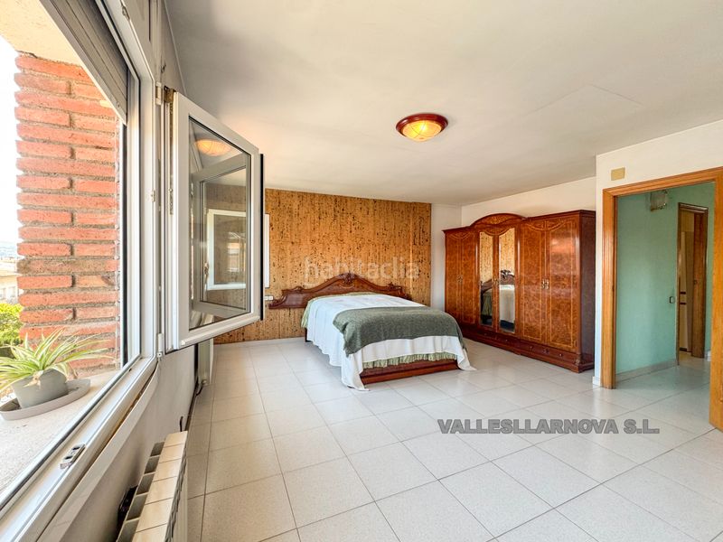 Foto 2ea46364-d1ae-4034-889e-e648b8855ae8. Casa amb xemeneia calefacció aparcament a Santa Rosa Mollet del Vallès
