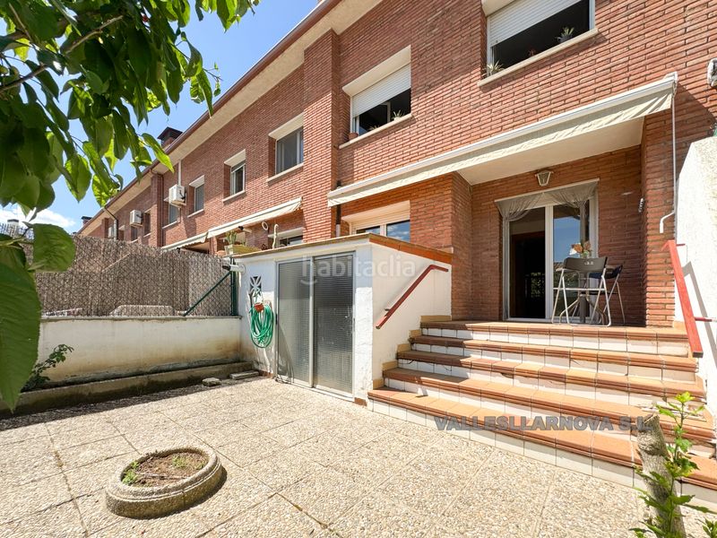 Foto ba67795e-de5e-4d9c-8d9f-63840672960d. Casa amb xemeneia calefacció aparcament a Santa Rosa Mollet del Vallès