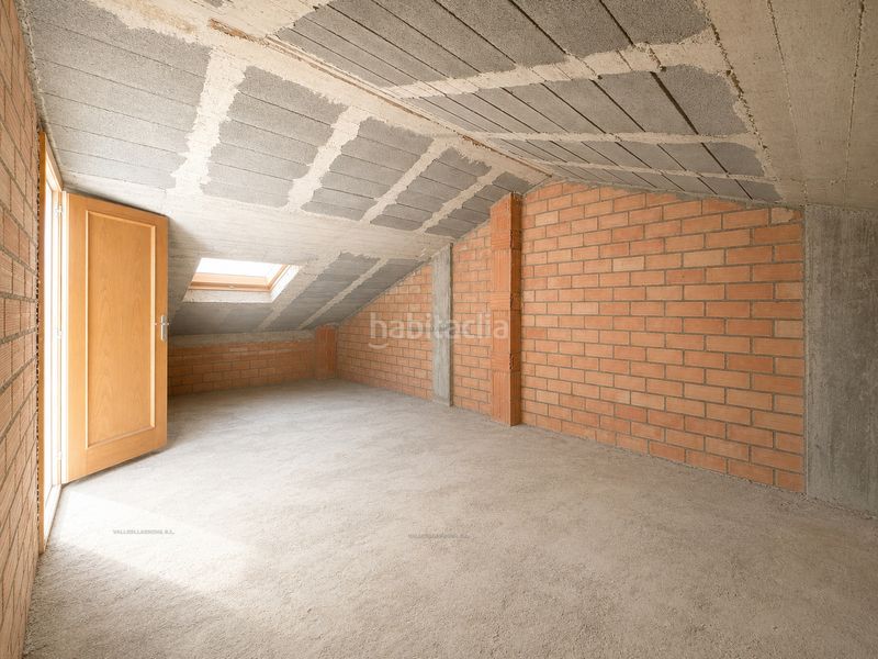 Foto e14d7e02-1dca-4703-9c6f-9111e2025552. Casa amb xemeneia calefacció aparcament a Santa Rosa Mollet del Vallès