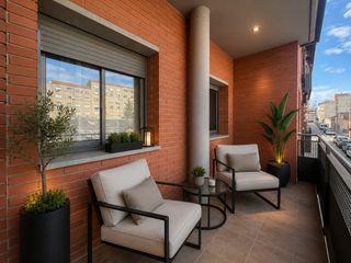 Flat in Estació del Nord. Junto al centro, zona parc de can mulà