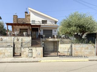 Chalet en Lli�� de Vall. Zona privilegiada junto a parets