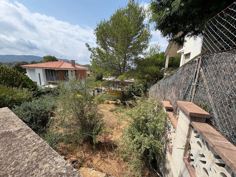 Foto c2a6e1b2-968d-4e45-907c-4e1ec3c70101. Terreny residencial a Martorelles