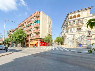 Pis a Centre. Ubicación privilegiada, av. jaume i