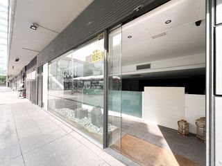Local Comercial a Estació de França