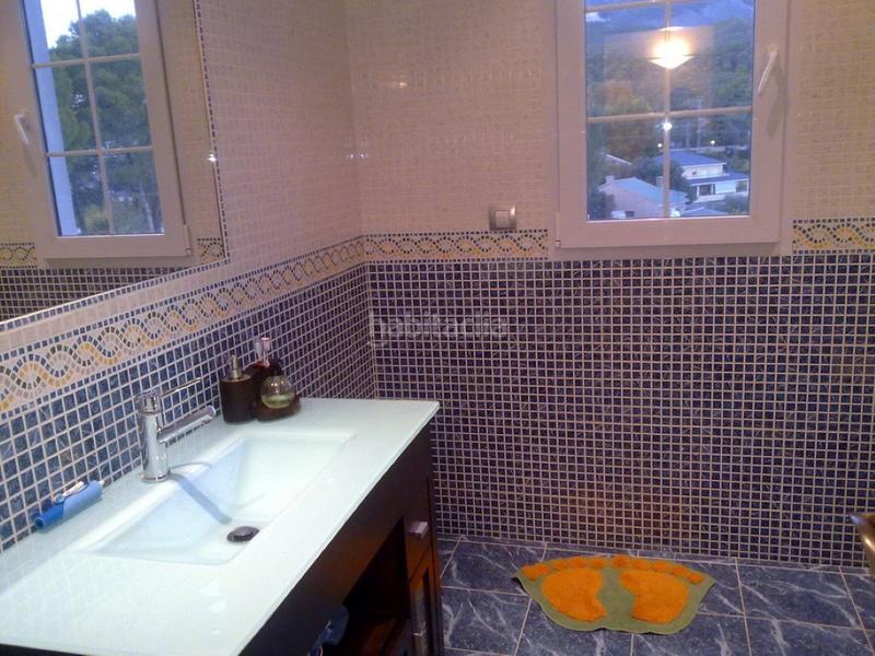 Foto 455dbdb6-7490-473c-9839-edb49ff60c8b. Xalet amb calefacció aparcament piscina a Cocentaina