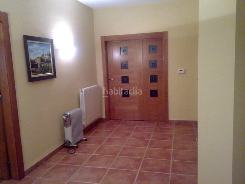 Foto dd7fd2c3-b22f-4cce-92f4-ef4dc285640e. Xalet amb calefacció aparcament piscina a Cocentaina