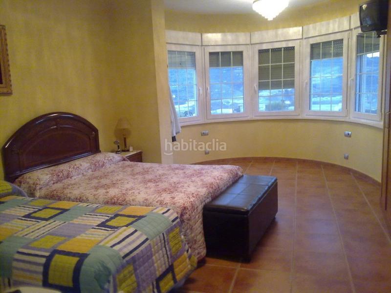 Foto e2874ebd-3fb6-4857-9ab9-26e64aaf844d. Xalet amb calefacció aparcament piscina a Cocentaina