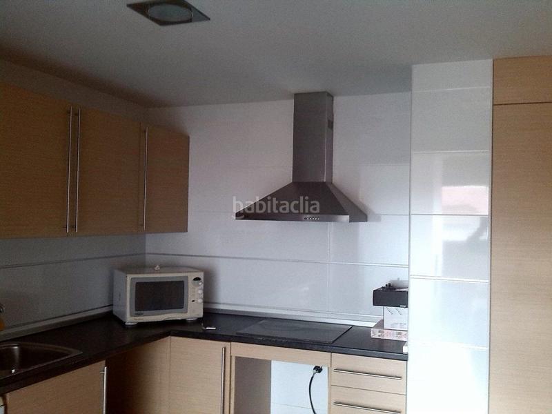 Foto 2db09eae-5713-406a-8aa6-1eb1f5649d35. Flat with heating parking in Batoi Alcoi