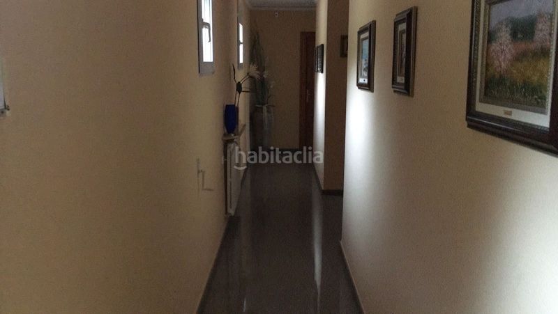 Foto be2fbb69-7192-43b5-987e-b699e27d79b9. Xalet amb calefacció aparcament piscina a Centre-Zona Alta Alcoi