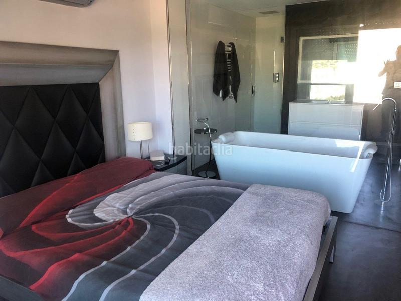 Foto 03b86736-c91b-4436-8f6b-0fc23d605446. Piso en Centre-Zona Alta Alcoi