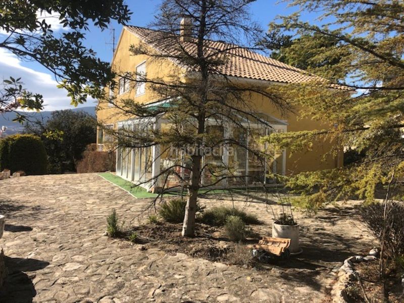 Foto 867efedf-db9e-41df-bd47-c4972f5d8aec. Chalet with heating parking in Cocentaina