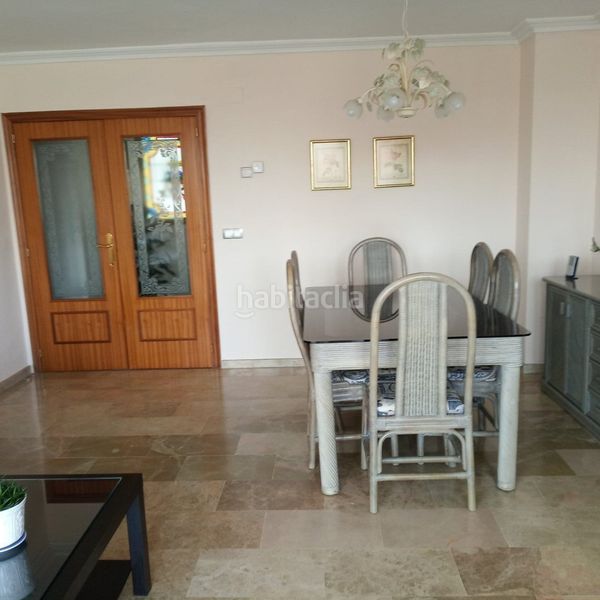 Foto a4281197-c9f3-4cce-bace-eb8c589e4d32. Pis amb calefacció aparcament a Zona Nord Alcoi