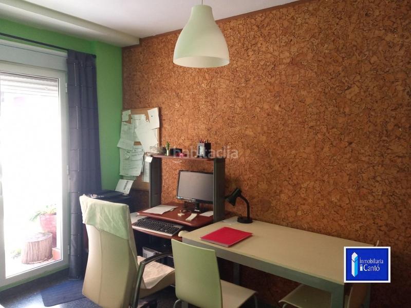 Foto 0a8a8e36-31e0-4bdd-8786-c98083b55868. Appartement avec chauffage dans Eixample Alcoi