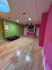 Local commercial à Eixample