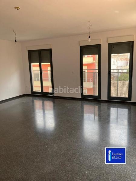 Foto 3f3d7f7e-bd00-452d-9911-9cc77524a0a2. Piso en Centre-Zona Alta Alcoi