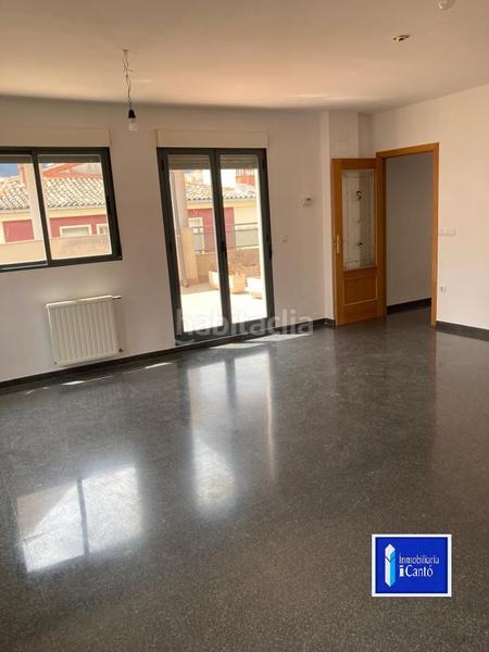 Foto 67b9a191-1530-42c1-b311-d25ebf97d2f0. Piso en Centre-Zona Alta Alcoi
