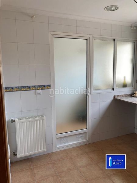 Foto 15739fda-0a1b-4950-bb4b-769406992211. Appartamento in Eixample Alcoi