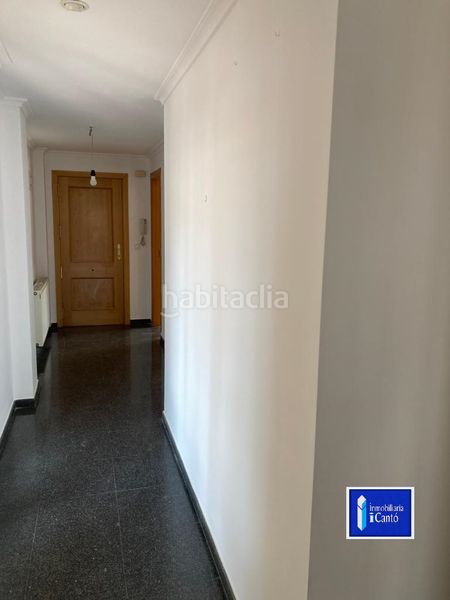 Foto 5ca80080-bc65-4626-9a95-0e98b60b72e0. Appartamento in Eixample Alcoi