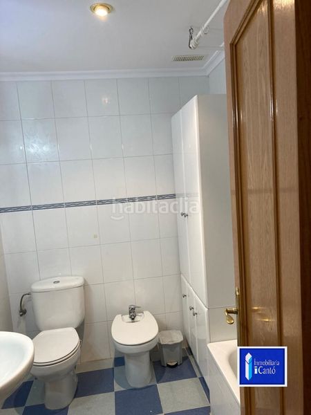 Foto cee31ca3-7812-4a44-8a9e-43b9ed6c1b7c. Appartamento in Eixample Alcoi