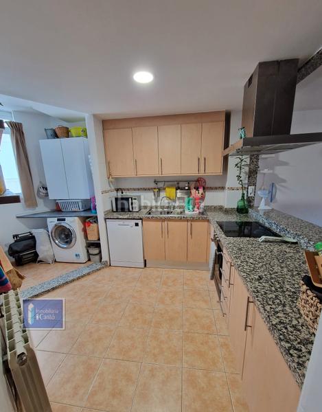 Foto e6c68a4e-4aae-4c98-ba2b-83904af53917. Piso en Centre-Zona Alta Alcoi